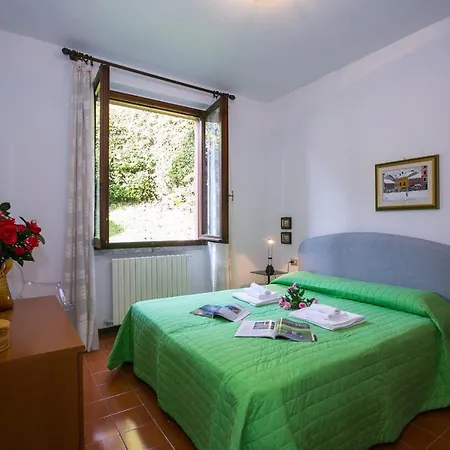 Sleeps 3 *